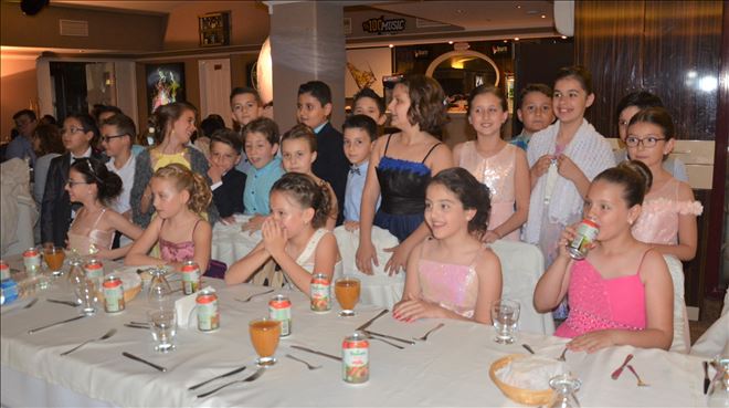 Yaman Egeli 4 C´den Veda Balosu