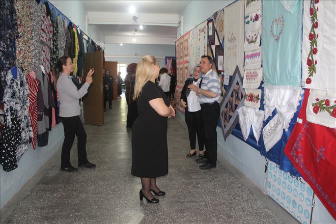  Manyas´ta Halk Eğitimin yılsonu sergisi