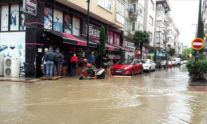 Su baskınlarını değerlendirdi