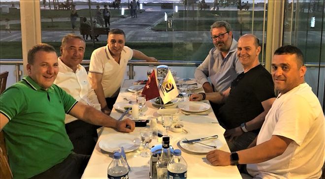Dünya Sarı Kanarya Fenerbahçeliler günü