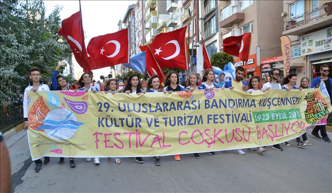 Coşkulu başladı