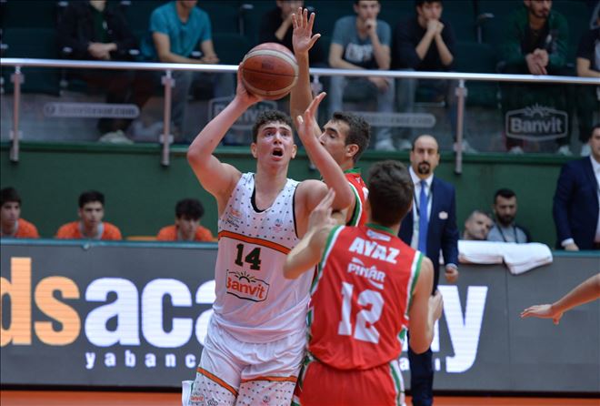 BANVİT´İN GENÇLERİ DARÜŞŞAFAKA BASKETBOL DEPLASMANINDA