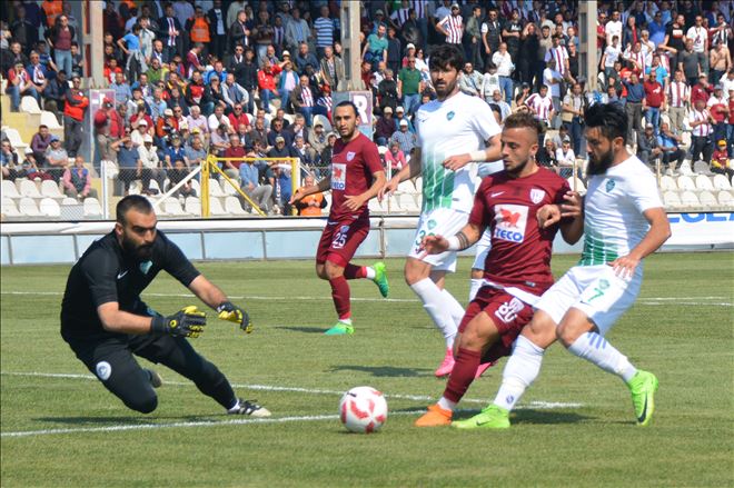 Bandırmaspor, Sivas Belediye önünde