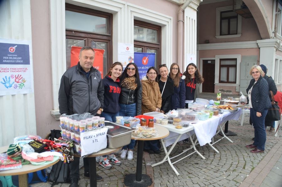 Özel FEN Bilimlerinden OTİZM farkındalığı