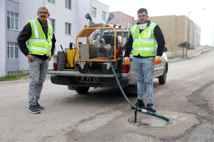 Haşere mücadelesi başladı