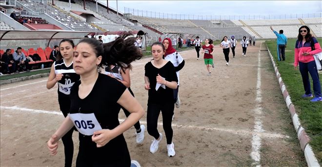 19 Mayıs Atletleri yarıştı