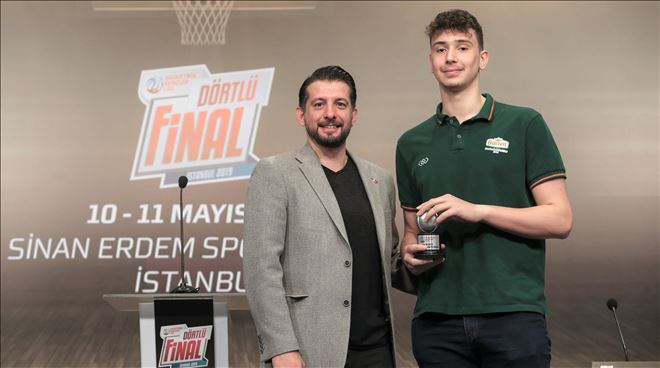 BASKETBOL GENÇLER LİGİNDE DÖRTLÜ FİNAL 