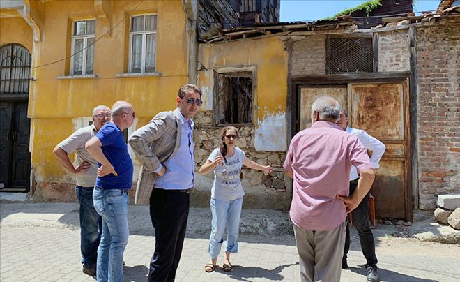 Edincik´teki tarihi evleri inceledi