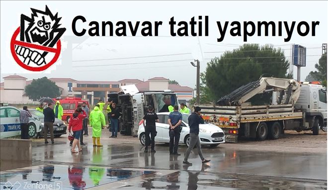 Yolcu Otobüsü Kaza Yaptı 1 Ölü 12 yaralı