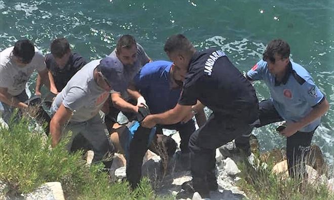 Bunalıma giren genç intihar etti.