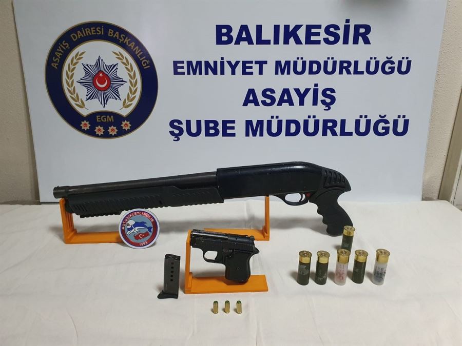 5 silah ele geçirildi