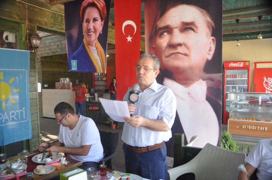 İYİ Parti’den tanıtım kahvaltısı