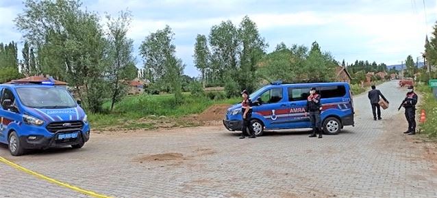 Bandırma ve Erdek’te esrar maddesi