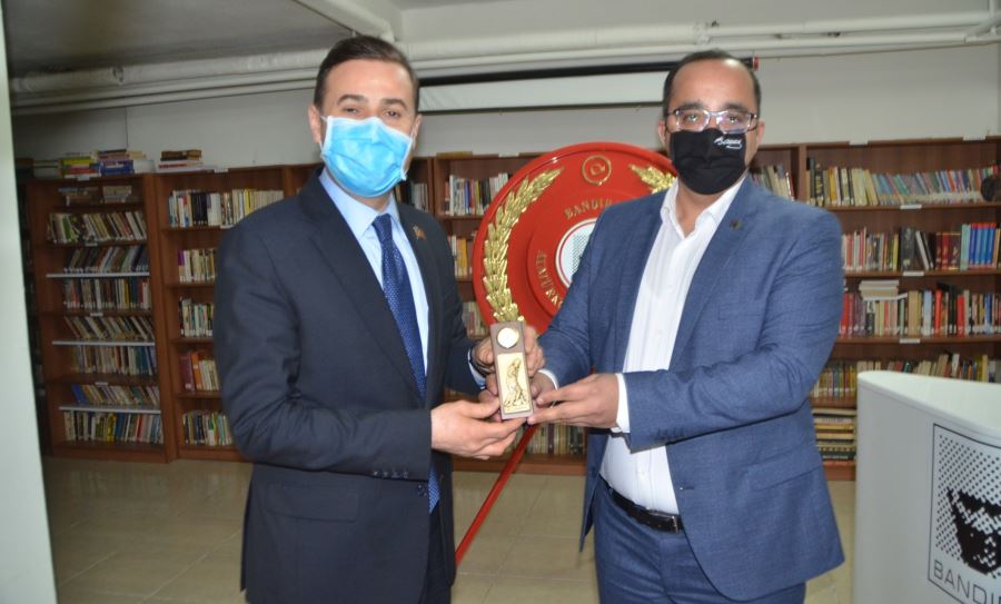 Akın