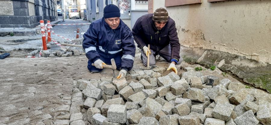 TARİHİ KENT SOKAKLARINA ZAR TAŞI