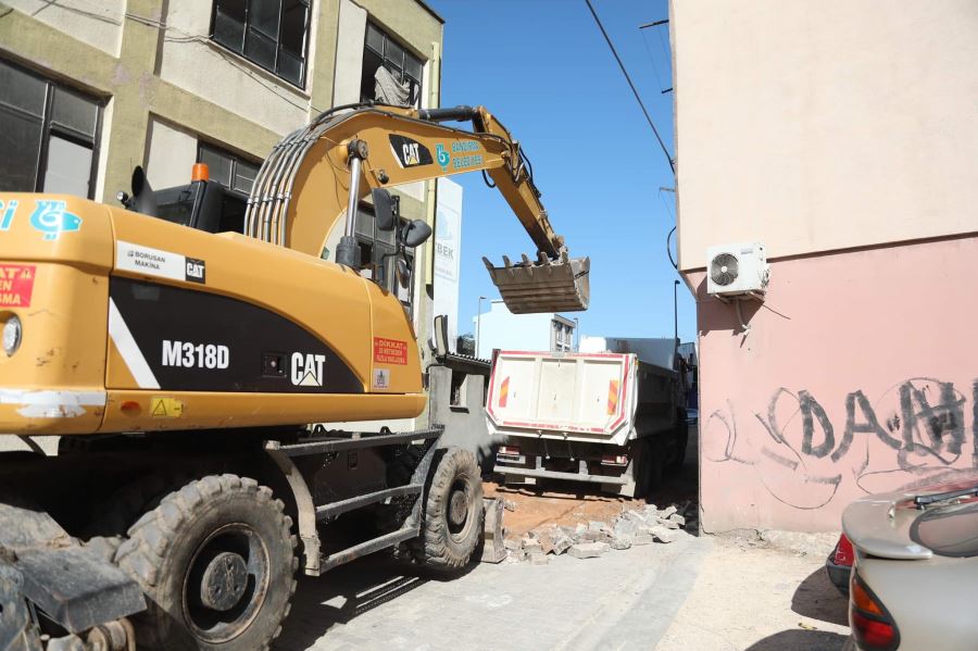 Tamirciler sokak yenileniyor