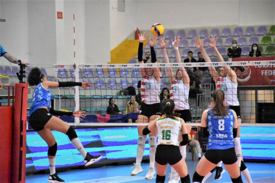 -	Körfezin Sultanları yolu yarıladı