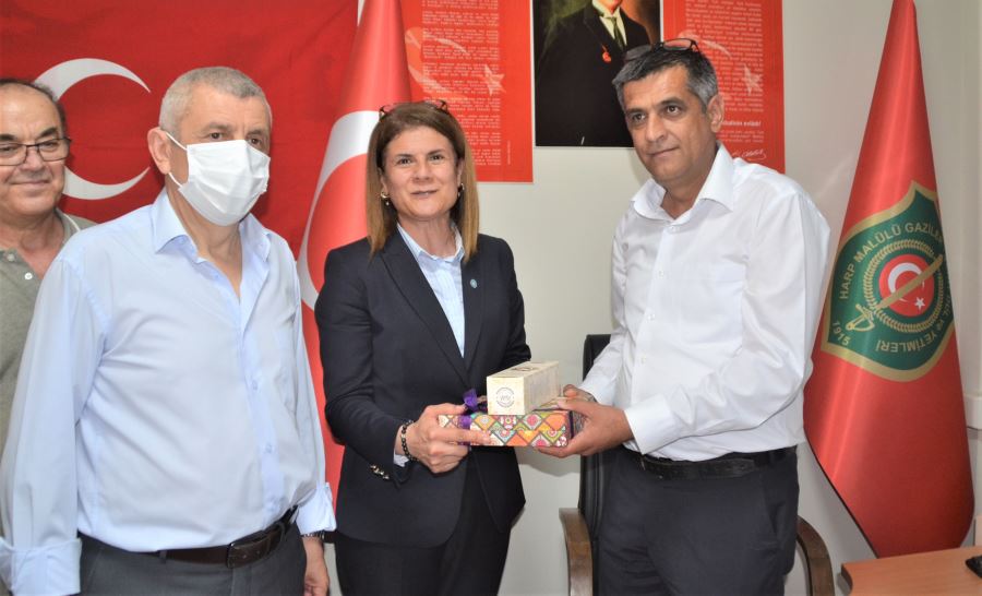 İYİ PARTİ İL BAŞKANI ÖZLEM URAL