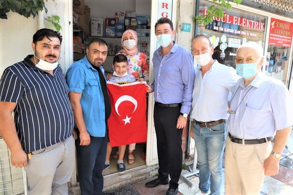 Başkan sahaya indi