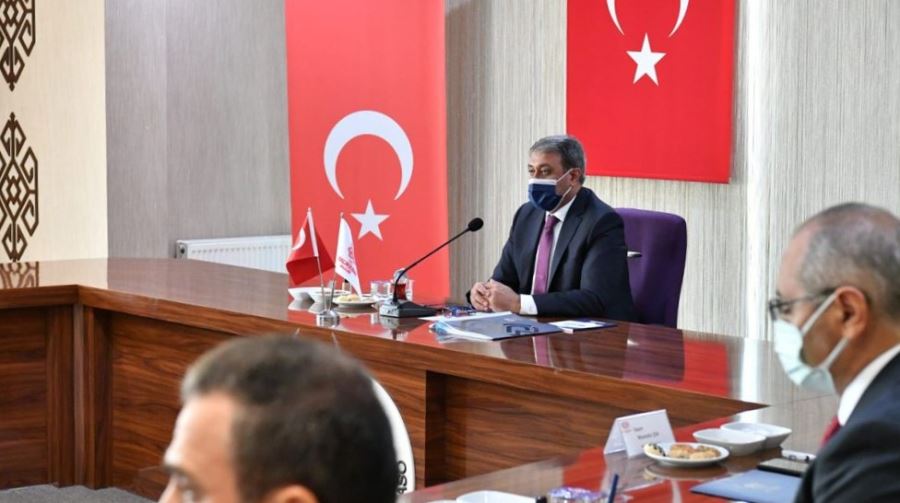 Vali Şıldak Yürütülen Projeleri Değerlendirdi