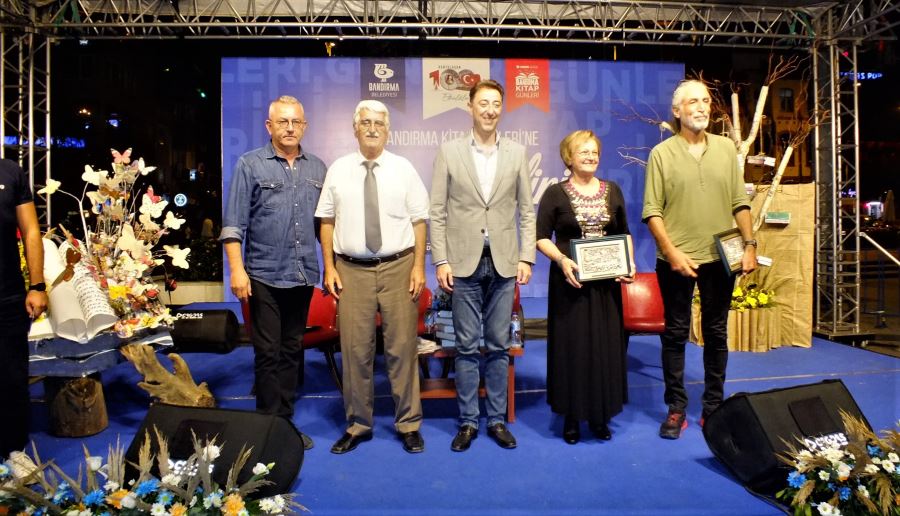 Hukuk ve edebiyat söyleşisi ilgi gördü