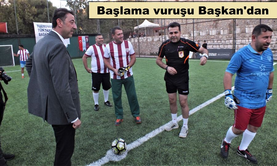 11.ci Yaşasın Cumhuriyet Kupası, Futbol turnuvası