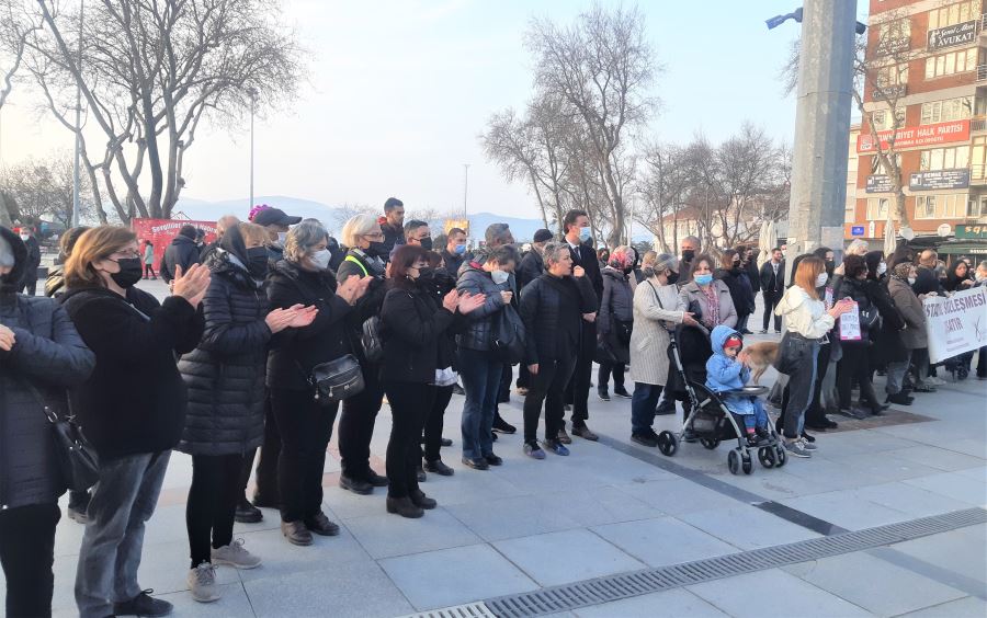 Kadın Cinayetlerine öfke dinmiyor