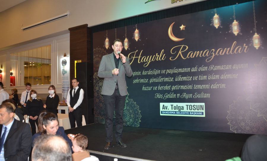 Özel gereksinimli çocuklar ve ailelerine iftar