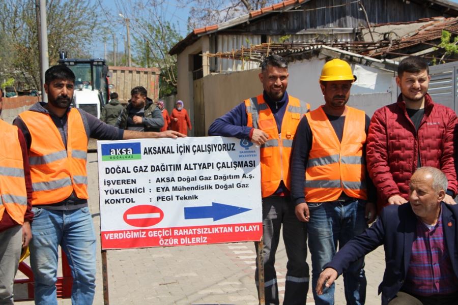 Aksakal’da Doğal Gaz Dağıtım Altyapı ile ilgili çalışmalar başlatıldı.