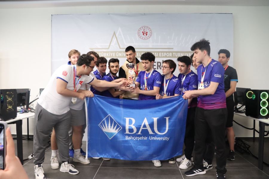 FİNAL KARŞILAŞMALARINDA BÜYÜK HEYECAN