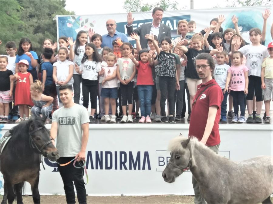 Çocukların “Midilli” sevgisi