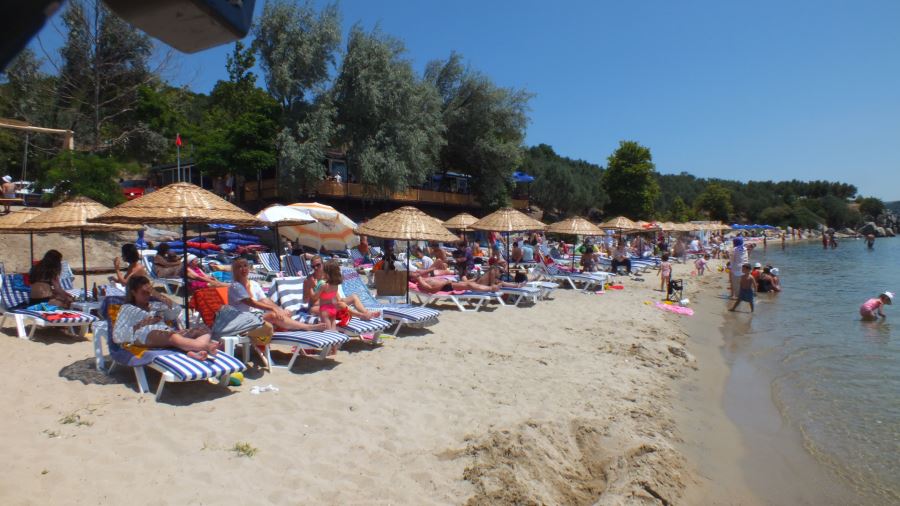 TANOVA BEACH FARKI