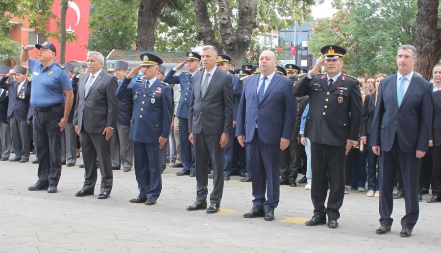 GÖNEN’İN DÜŞMAN İŞGALİNDEN KURTULUŞUNUN 100. YILI KUTLANDI