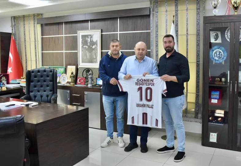 Reşadiyespor Başkanı Yunus Soylu’dan Başkan Palaz’a ziyaret.