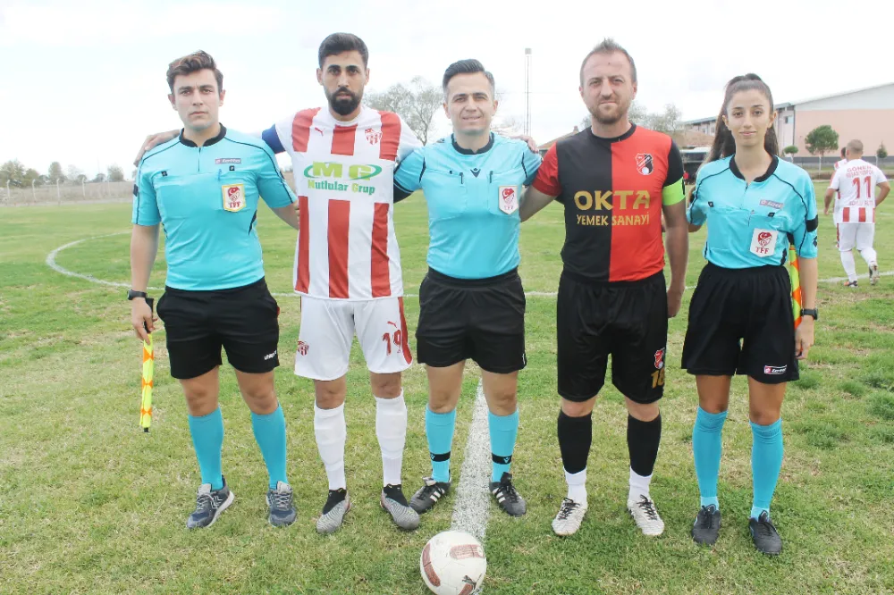 MANYAS BELEDİYESPOR REŞADİYESPOR İLE PUANLARI PAYLAŞTI.