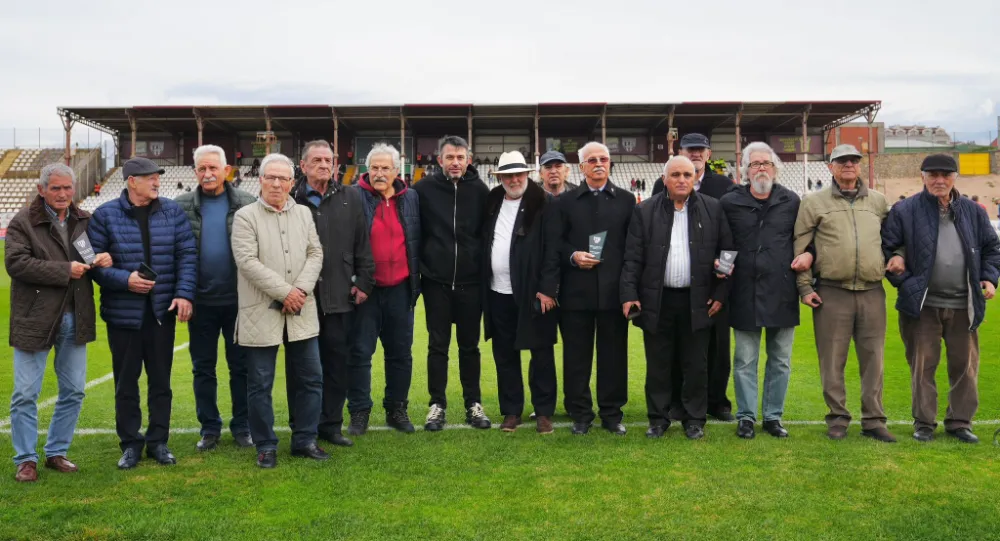 Bandırmaspor’dan eski futbolculara vefa