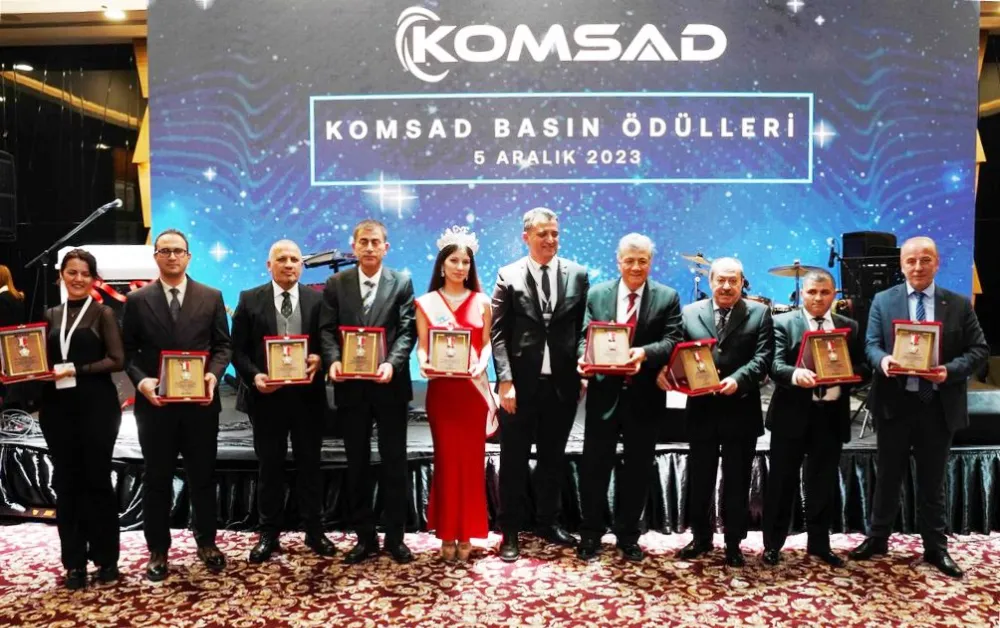 KOMSAD başarılı gazetecileri ödüllendirdi