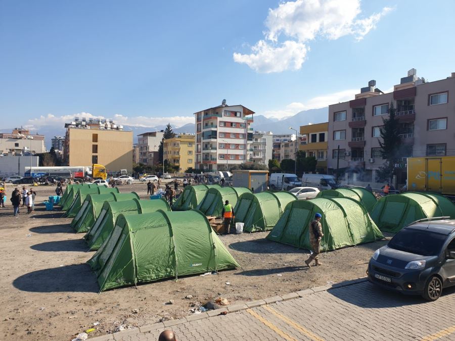 Rotary Kulübünden Çadır Yaşam Alanı