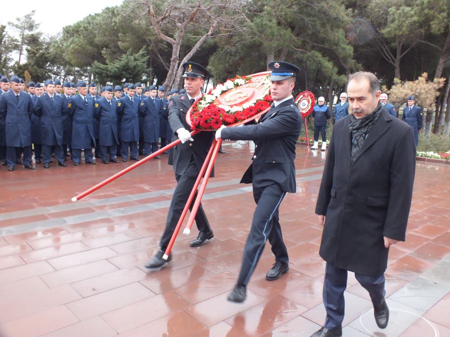 Çanakkale şehitleri anıldı.