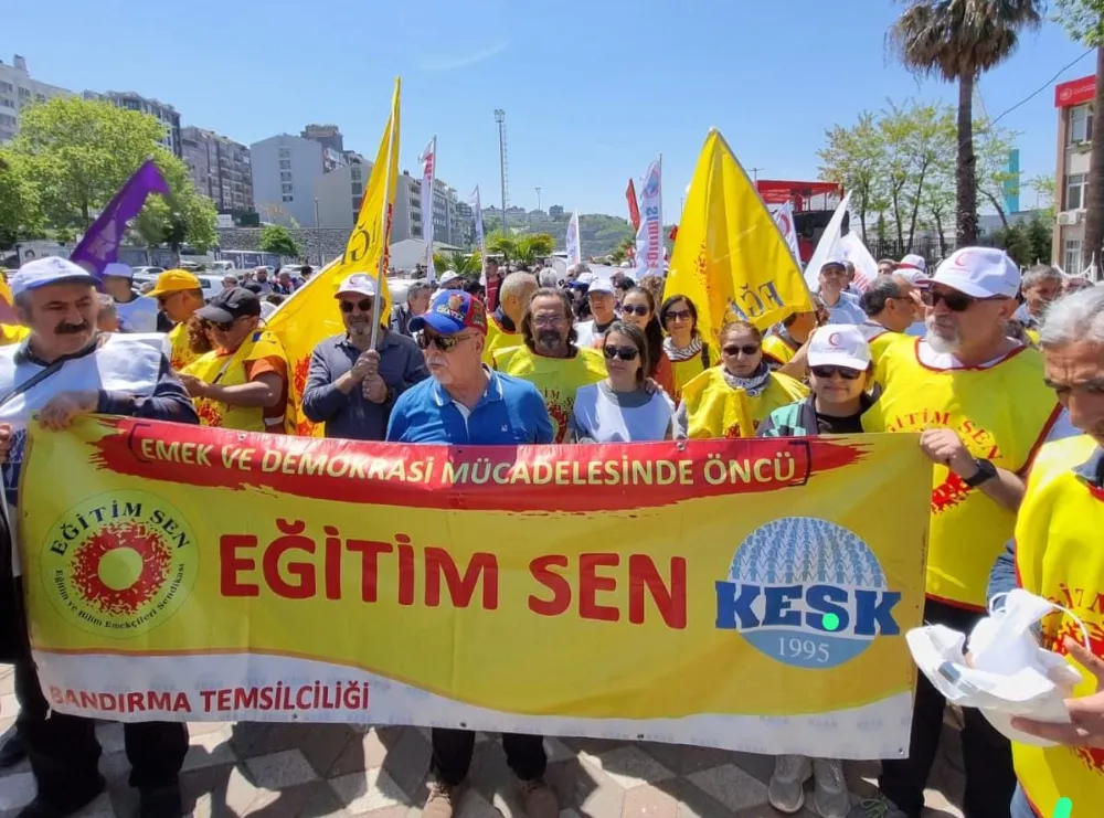 EĞİTİM-SEN; 