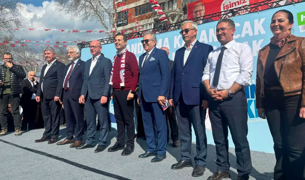 Ahmet Akın Bandırma’da miting düzenledi