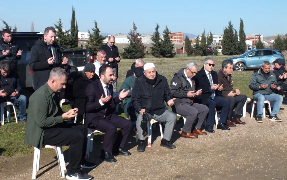 Halit Sezgin kabri başında anıldı