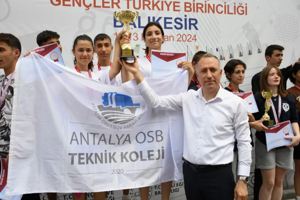 Balıkesir’de Gençler A-B Spor Tırmanışı Şampiyonası