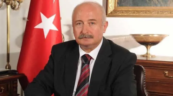 Alâaddin Yüksel  vefat etti.