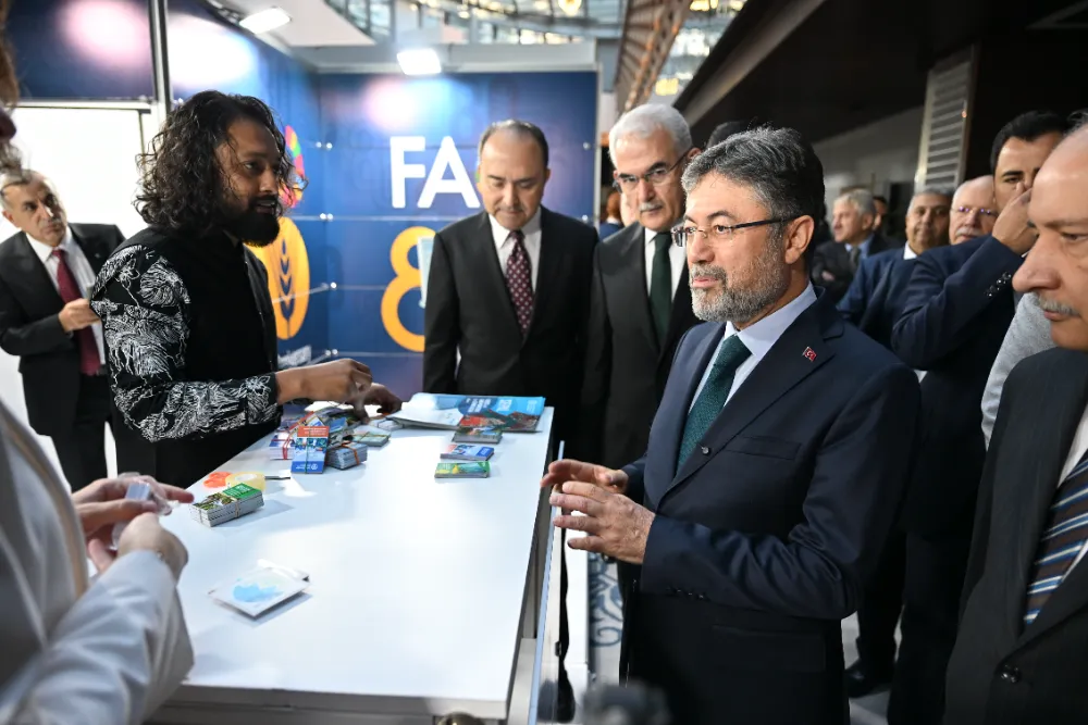 Dünya ormancılığının geleceğine yön verecek buluşma başladı.