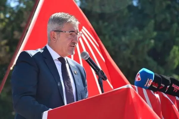 CHP Balıkesir İl Başkanı Köybaşı:  “Atatürk, hiçbir makam ve kişiyle kıyaslanamaz”