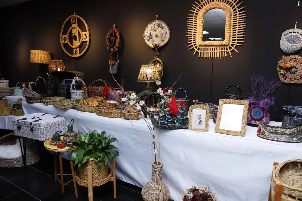 ŞMG Mezunlar Derneği’nden sergi