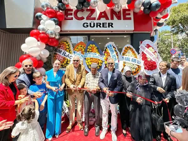  Gürer Eczanesi açıldı