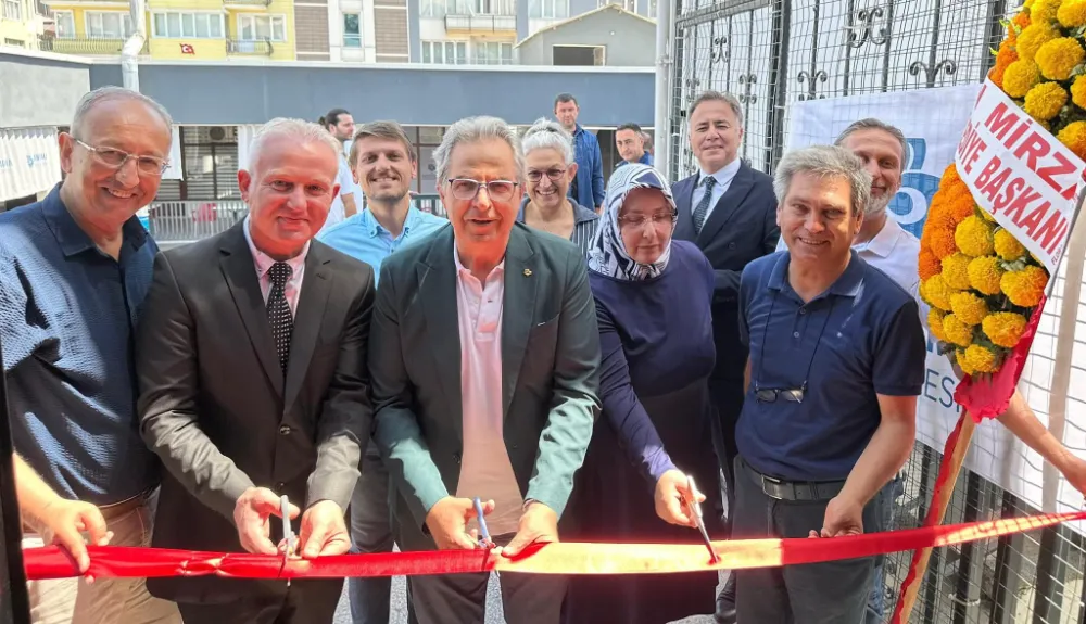 Teknoloji ve İnovasyon Derneği kendi ofisinde