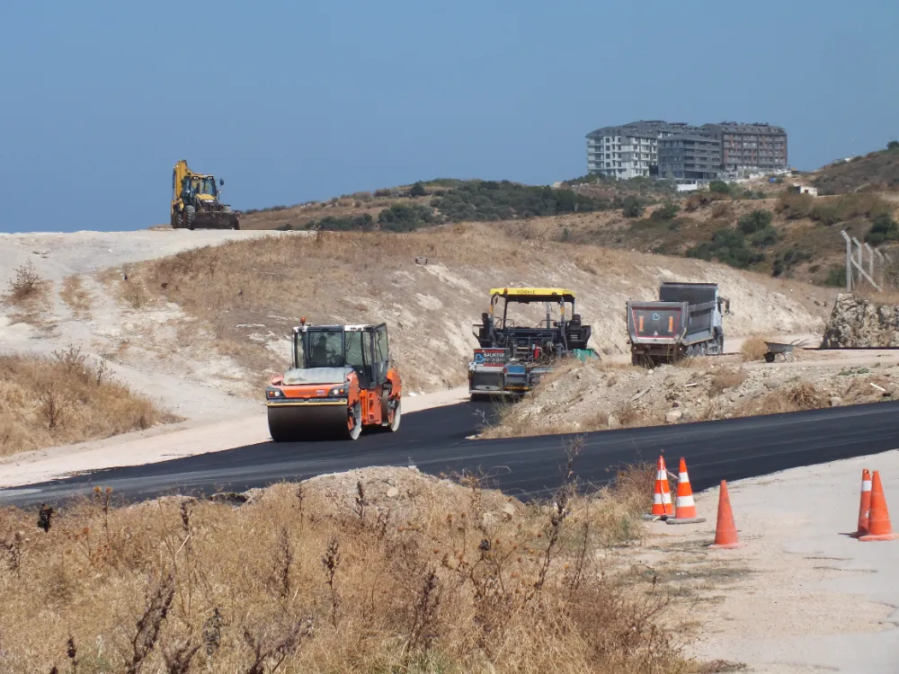 Livatya sahil yolu düzenlendi.